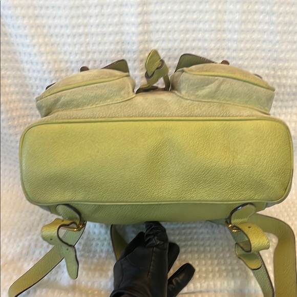 Gucci Bamboo Green Leather/Suede Backpack - Picture 8 of 16